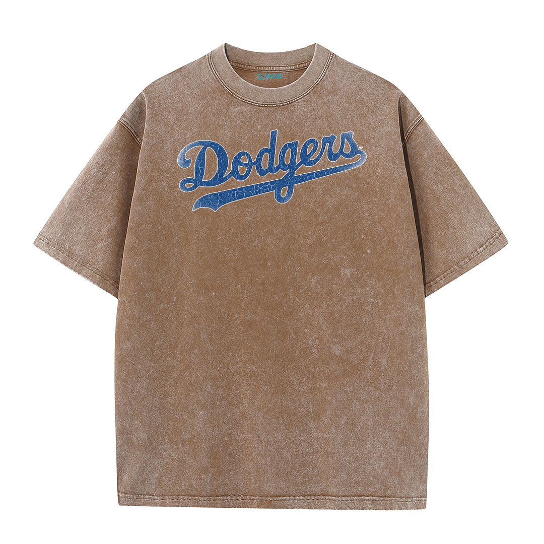 Retro LA Lettering Tee – Distressed 17 Number Back Graphic Washed T-Shirt