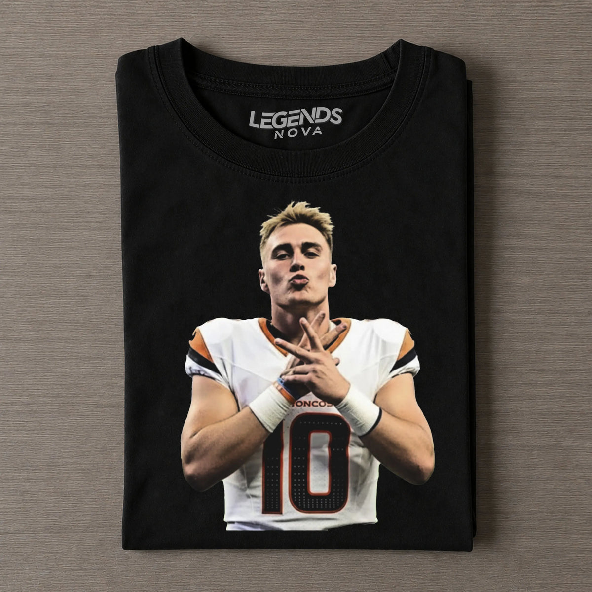 BN10 Football Vintage T-shirt