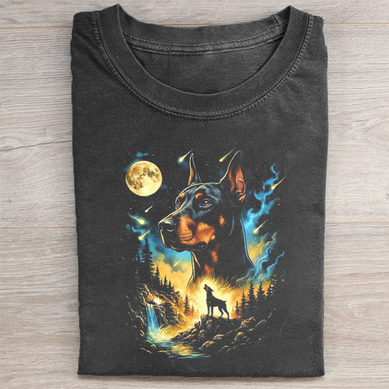 Dobermann Howling Moon T-shirt