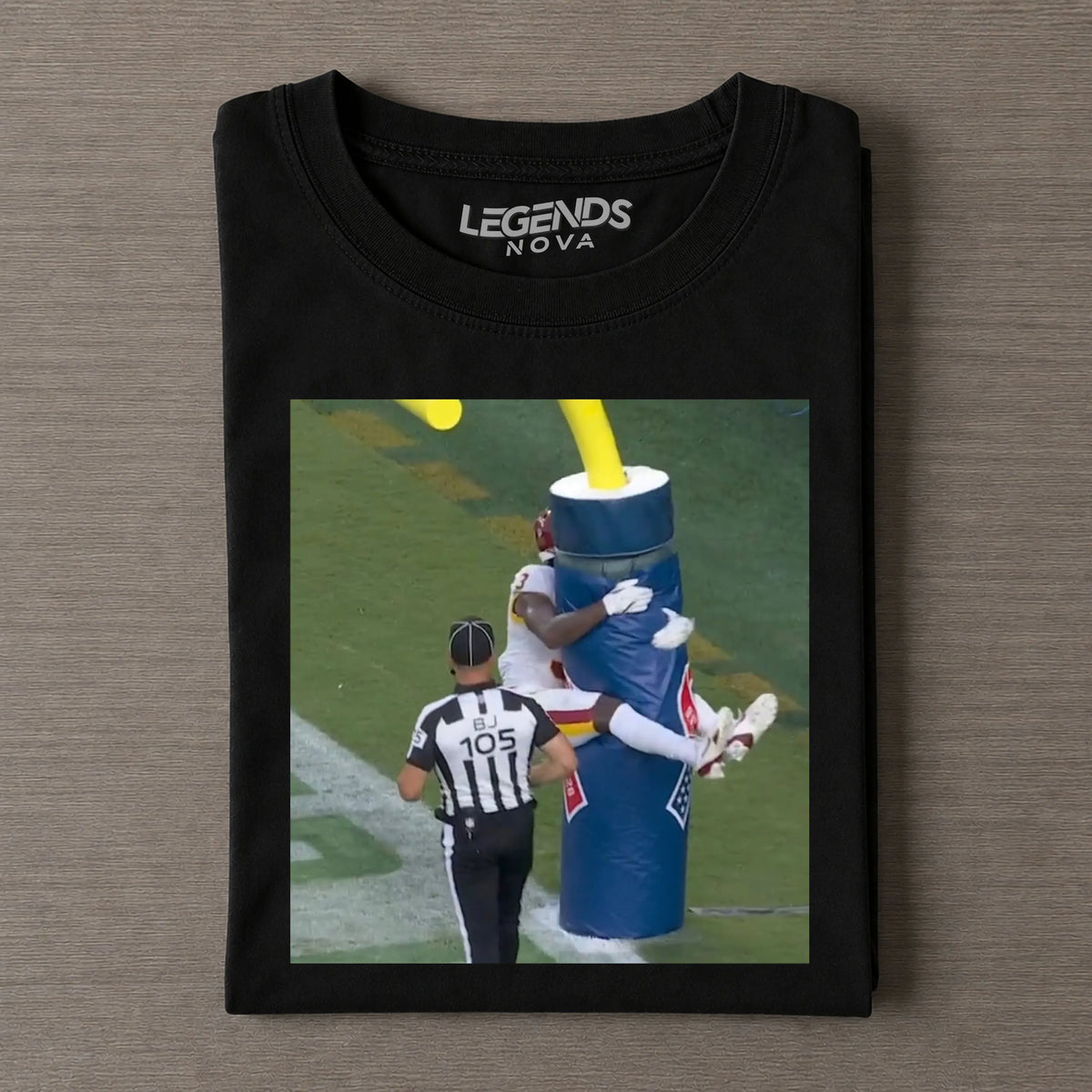 Diggs • Iconic Moment T-shirt